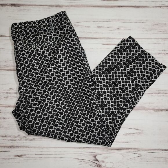 4/$25 Hilary Radley Cropped Pants - Picture 6 of 6